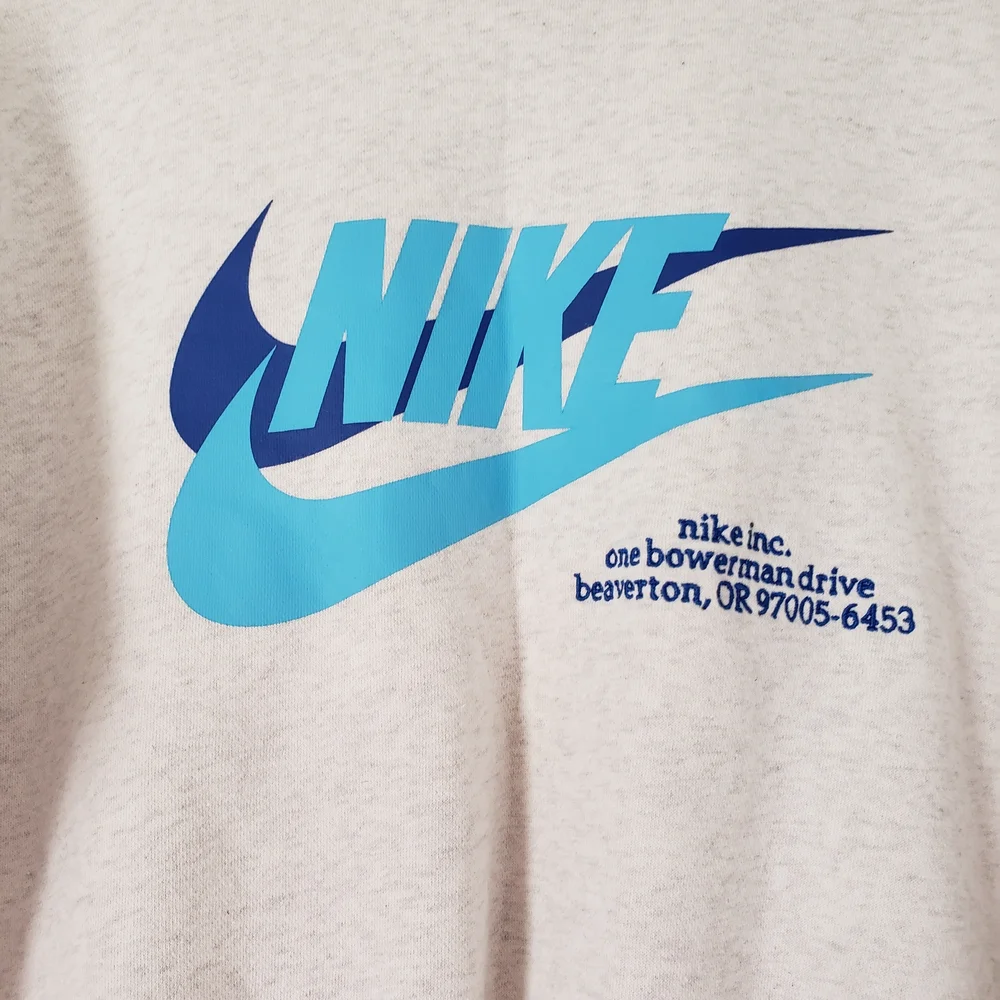 white Nike double swoosh cropped long-sleeved sweater Womens size Large - Picture 6 of 7